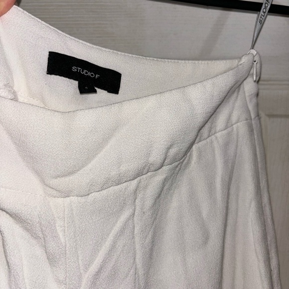 STUDIO F Linen White Capri pants - Picture 3 of 5